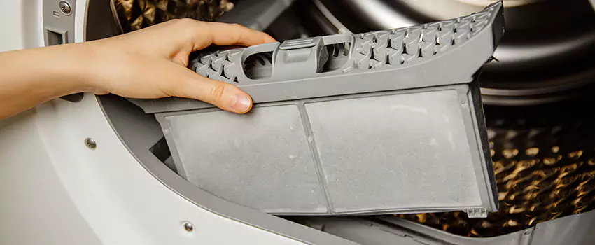 Signs Of A Clogged Dryer Lint Trap in Bell, California